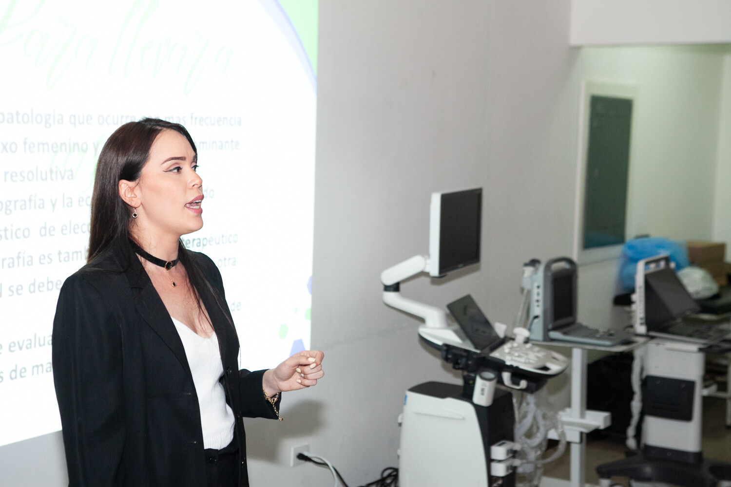 DTA - Dra Jenire Leal - Cardiólogo - Traumatólogo – Cirujano de Hombro y Rodilla - DoctorTAP