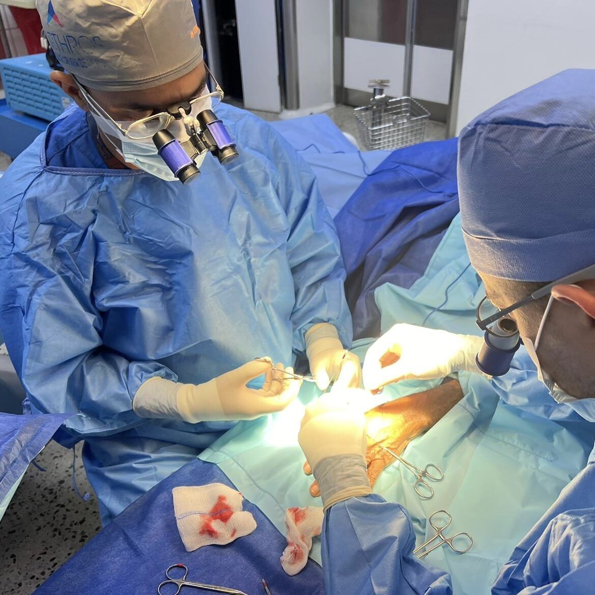 DTA - Foto - Dr. Fernando Gonzalez Mundarain - Traumatologo - Cirujano de la mano