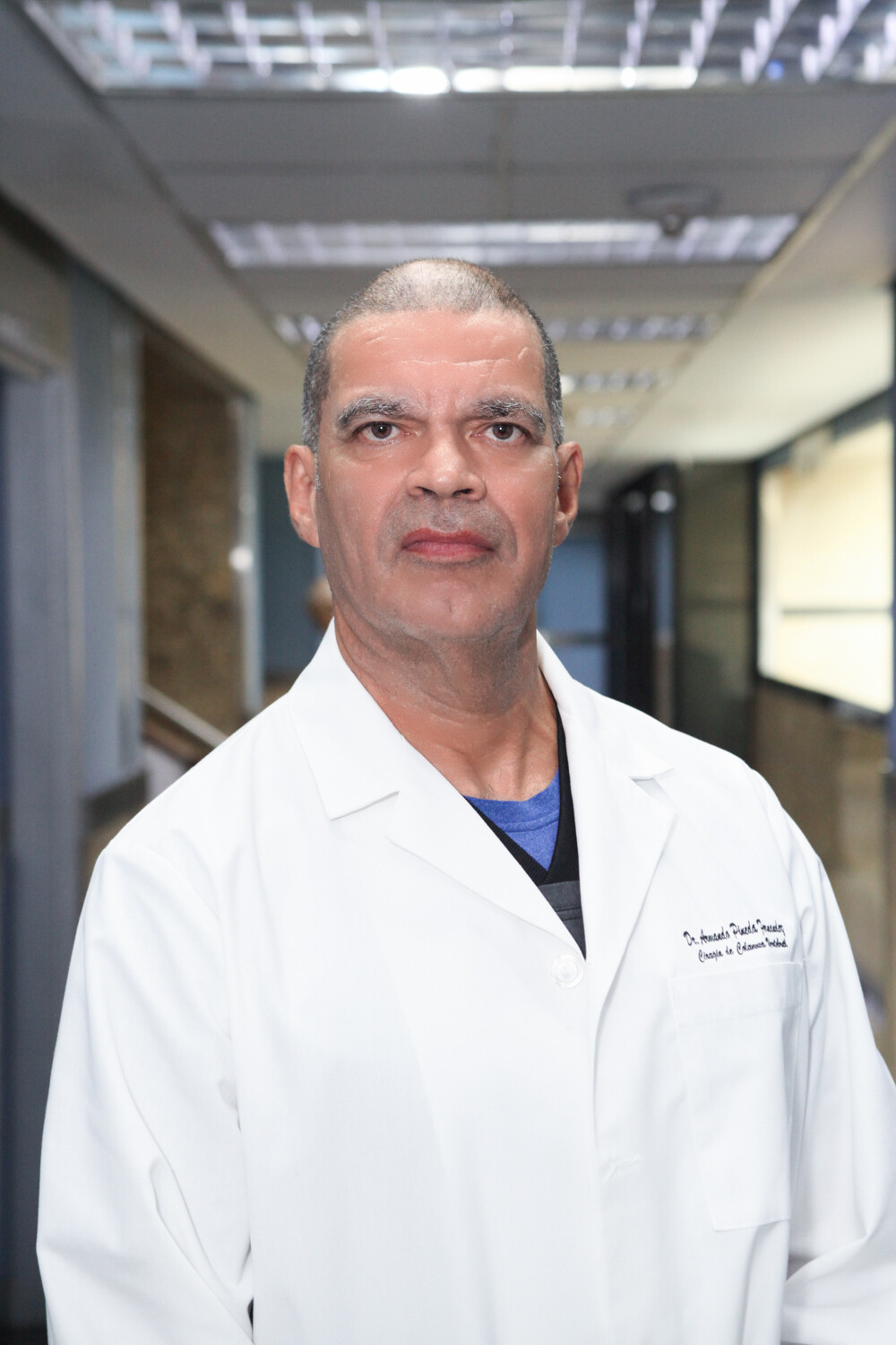 Drive Tech Advisors - Foto - Dr. Armando Pineda - Cirujano Ortopedico - Cirugia de Columna